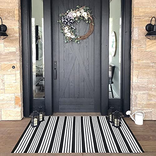 Black and White Striped Outdoor Rug Front Porch Rug 27.5"x43" Front Door Mat Cotton Hand-Woven Reversible Mats for Outdoor,Entryway,Laundry Room,Farmhouse,Kitchen (27.5"x43")